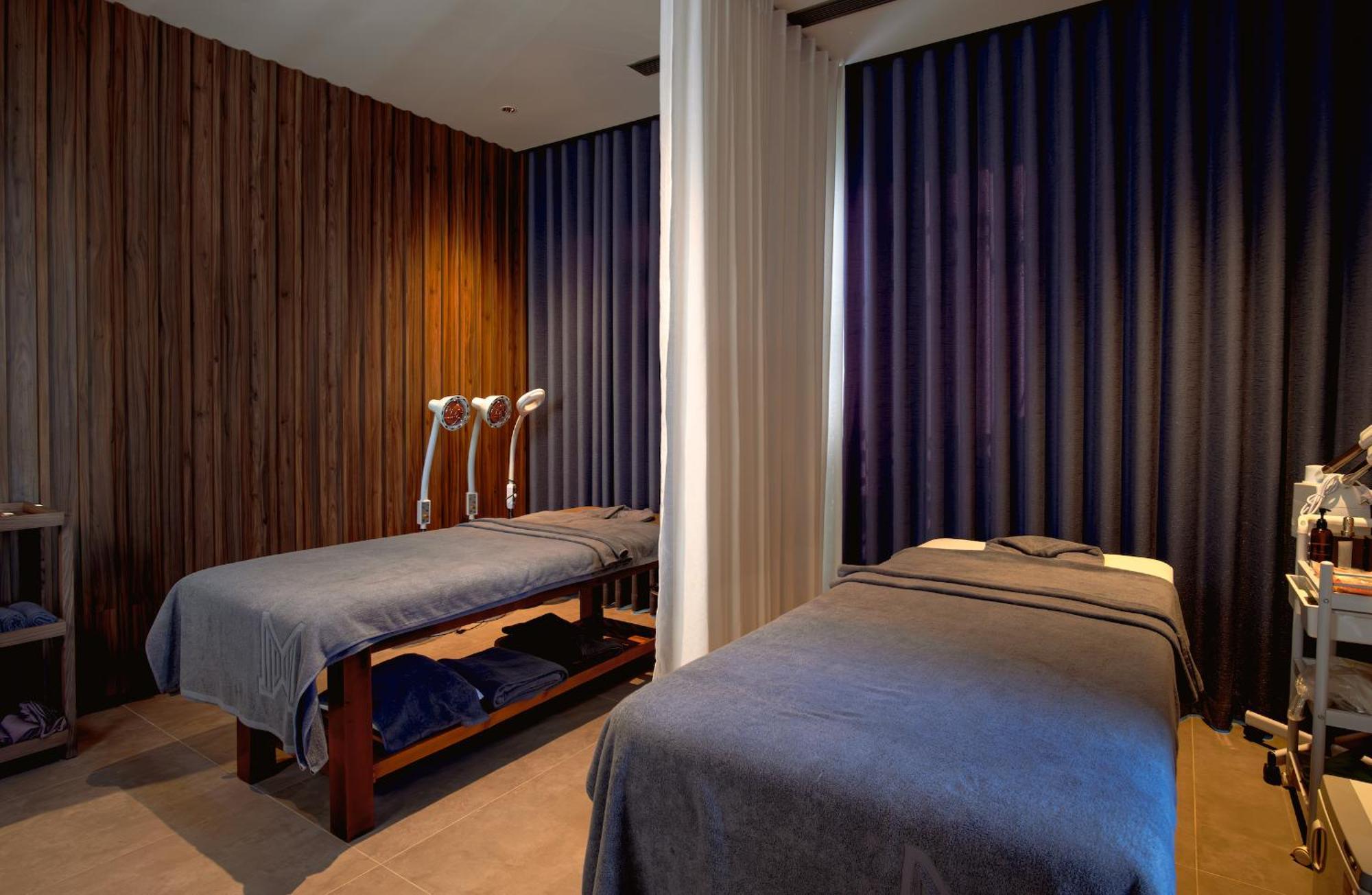 M Hotel Danang エクステリア 写真 Massage beds