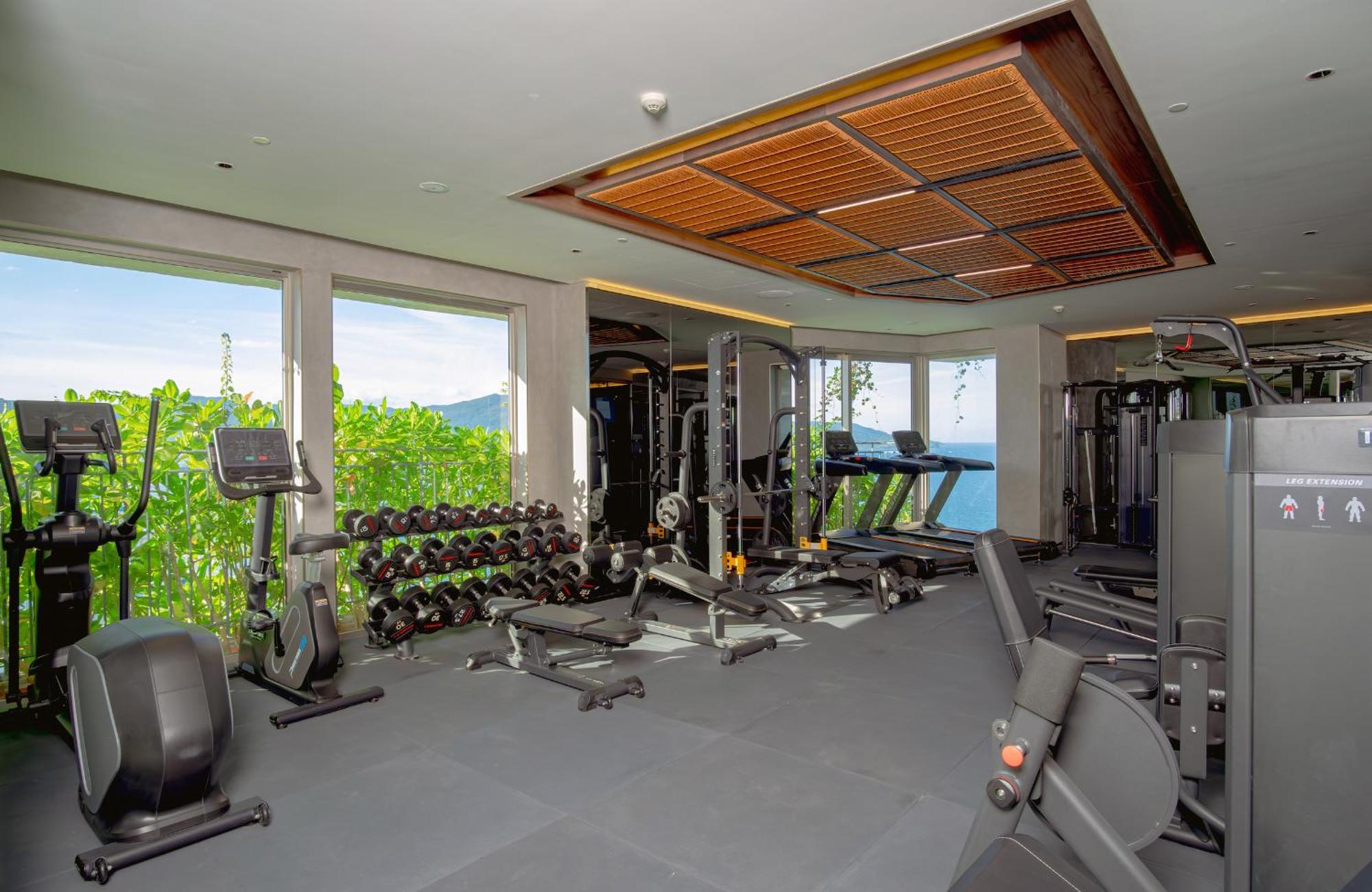 M Hotel Danang エクステリア 写真 The gym at the hotel