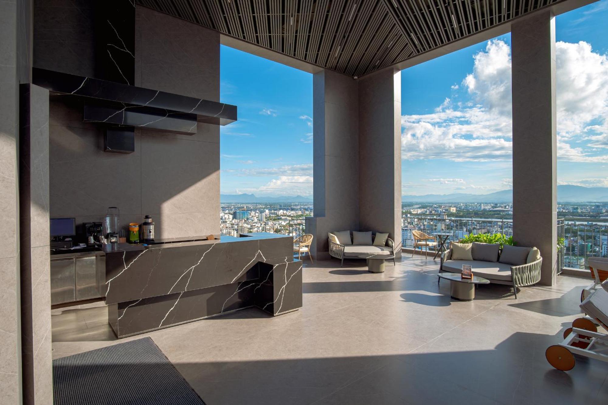 M Hotel Danang エクステリア 写真 The Sky Garden